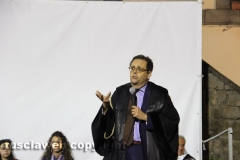 Il processo a don Abbondio in piazza del Fosso - L\'arringa dell\'avvocato Cataldo Intrieri