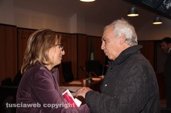 Donatella Ferranti parla con l\'avvocato Roberto Massatani