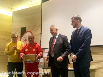 Croce rossa italiana - Donazione defibrillatori