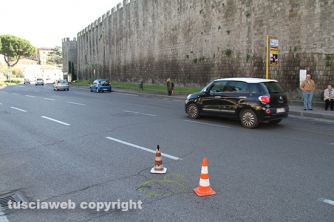 Donna investita a piazzale Gramsci
