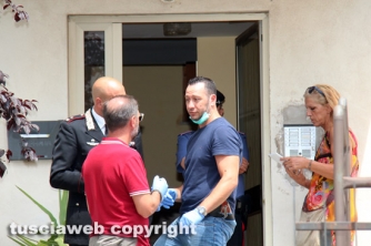 Donna trovata morta in casa