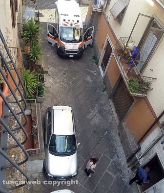 Viterbo - Donna trovata morta in via Orioli