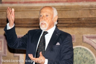 Donne greche e donne etrusche a confronto