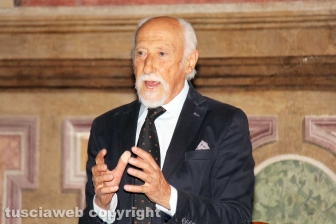 Donne greche e donne etrusche a confronto
