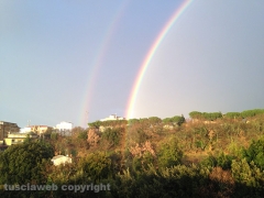Doppio arcobaleno su Viterbo - Foto di Barbara Pietrini visto da Roncone