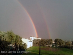 Doppio arcobaleno su Viterbo - Foto di Mauro Storti