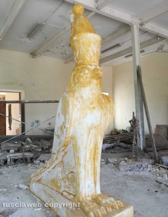 Il Cairo - Nel laboratorio dove nascono le repliche dei tesori di Tutankhamon