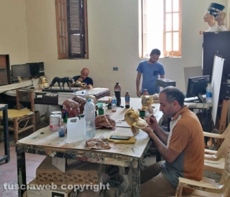 Il Cairo - Nel laboratorio dove nascono le repliche dei tesori di Tutankhamon
