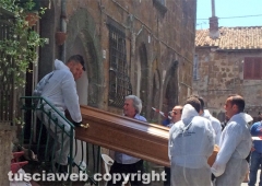 Barbarano Romano - Due cugini trovati morti in casa