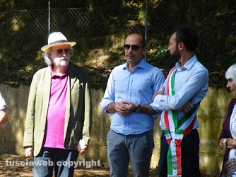 Due lapidi per Corrado Alvaro e Libero Bigiaretti
