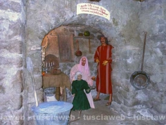 Due presepi a Bagnaia