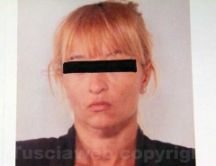 Una delle ragazze arrestate