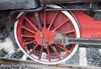 E' arrivato Signorina, il treno d'epoca a vapore
