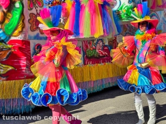 Civita Castellana - La seconda sfilata del Carnevale 2026