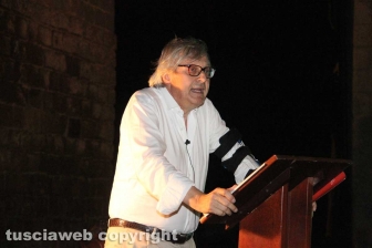 Tuscania - E' Sgarbi show