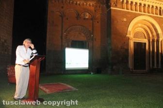 Tuscania - E' Sgarbi show