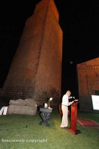 Tuscania - E' Sgarbi show