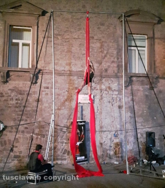 Caffeina - Ed è subito circo