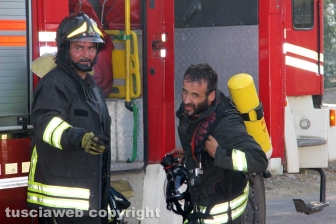 Ennesimo incendio a Ponte di Cetti