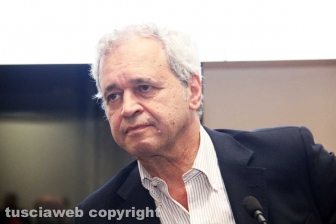 Enrico Mentana ai Pirati della bellezza