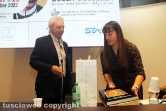 Enrico Mentana ai Pirati della bellezza