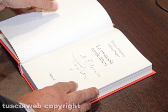 Enrico Mentana ai Pirati della bellezza