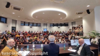 Enrico Mentana ai Pirati della bellezza