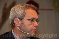 Enrico Mentana con Filippo Rossi a Caffeina