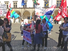 Esattorie, la protesta dei lavoratori a piazza del Comune