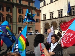 Esattorie, la protesta dei lavoratori a piazza del Comune