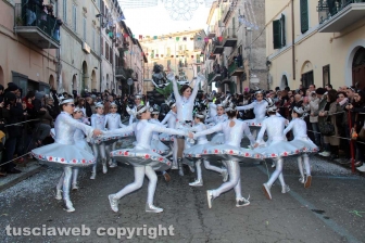 Ronciglione - Carnevale 2018 - Sfilano carri e maschere