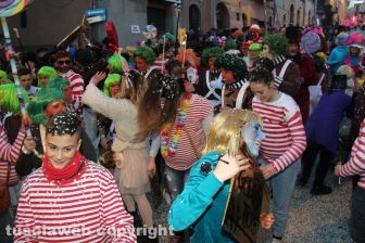 Ronciglione - Carnevale 2018 - Sfilano carri e maschere