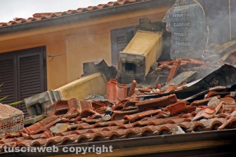 Esplode un appartamento, morto 26enne