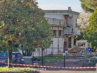 Esplosione a San Lorenzo Nuovo in una struttura per migranti