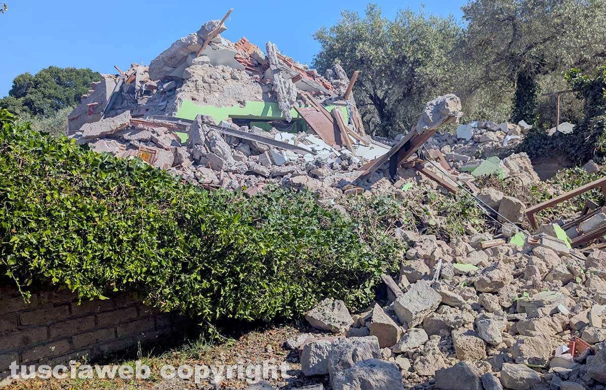 Bolsena - Forte esplosione distrugge casa