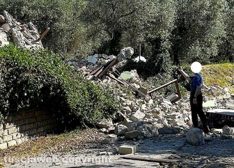 Bolsena - Forte esplosione distrugge casa