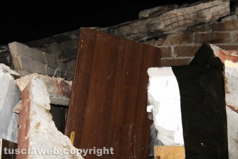 Esplosione in villa II