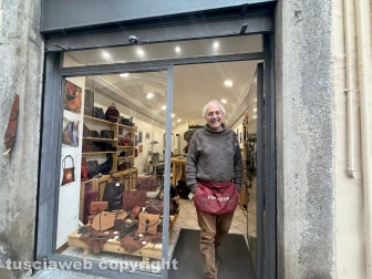 Viterbo - Andrea Ceccherini e il suo laboratorio Essere vento