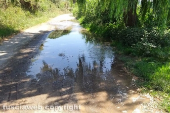 Montefiascone - Ex Cobalb, sversamenti sul lungolago