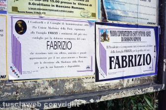 Il feretro di Fabrizio Frizzi a Bassano Romano