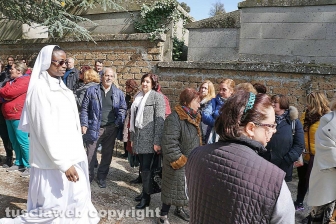 Il feretro di Fabrizio Frizzi a Bassano Romano
