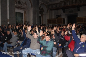 Facchini di santa Rosa al voto