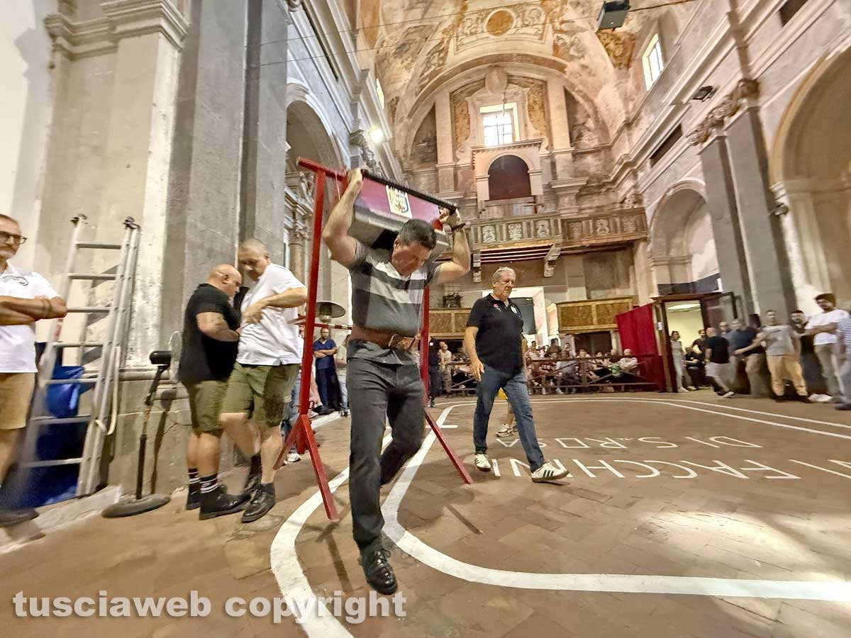 Facchini di santa Rosa - Il primo giorno delle prove di portata
