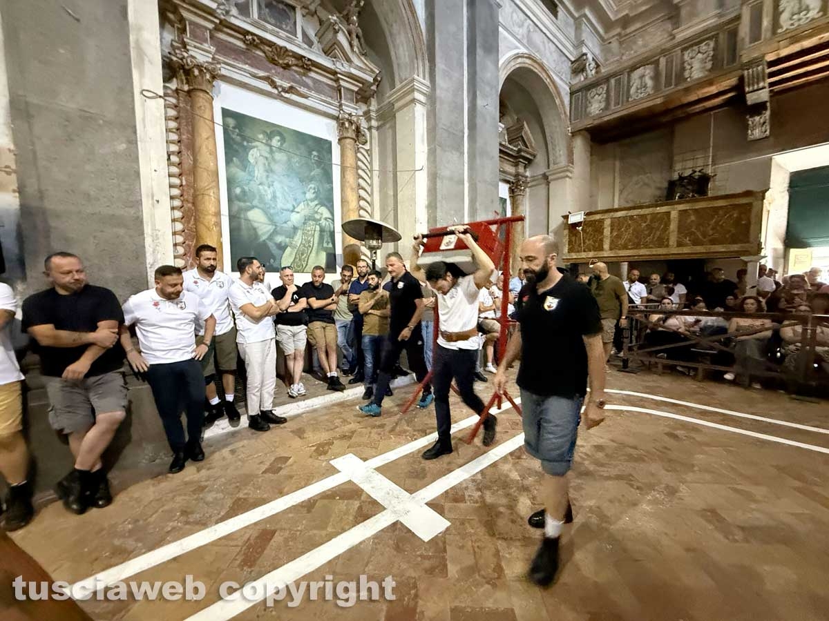 Facchini di santa Rosa - Il primo giorno delle prove di portata