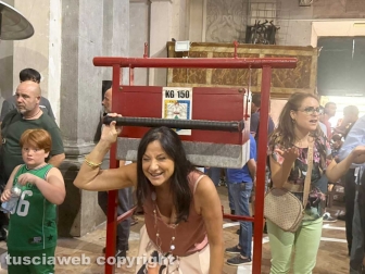 Facchini di santa Rosa - Il primo giorno delle prove di portata - Tiziana Laureti