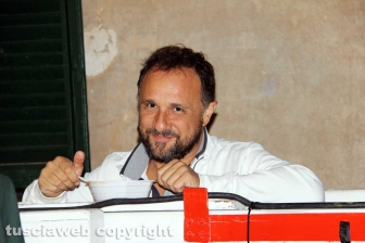 Fagioli sotto la Macchina di Santa Rosa