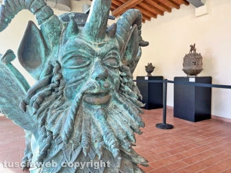 Fakes, il falso nell'arte da Annio ad Omero