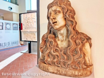Fakes, il falso nell'arte da Annio ad Omero