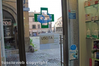 Viterbo - La farmacia Galiano