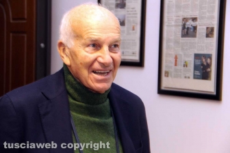 Viterbo - Fausto Bertinotti in visita alla redazione di Tusciaweb